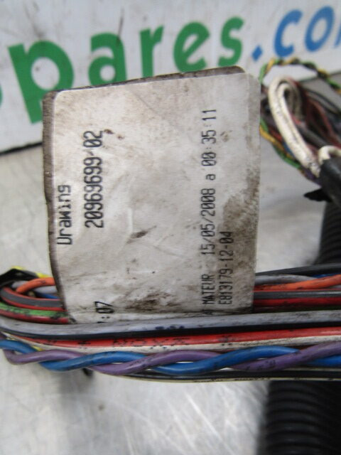 VOLVO FH13A ECU / FUSEBOARD HARNESS P/NO 20969699 / 02 - Блок управления для Грузовиков: фото 3 VOLVO FH13A ECU / FUSEBOARD HARNESS P/NO 20969699 / 02 - Блок управления для Грузовиков: фото 3
