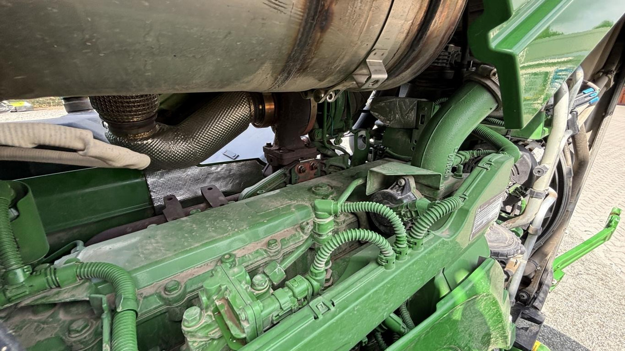 Трактор John Deere 6R195: фото 20 Трактор John Deere 6R195: фото 20