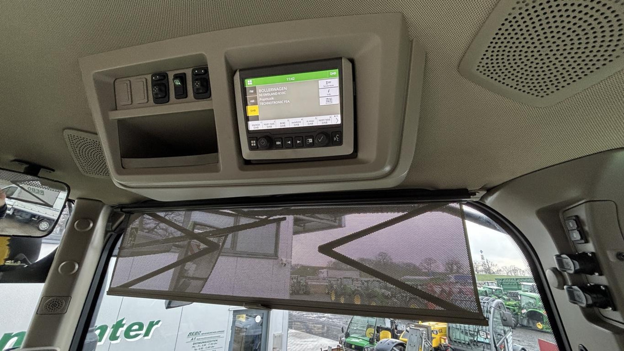 John Deere TRAKTOR 8R370 - Трактор: фото 3 John Deere TRAKTOR 8R370 - Трактор: фото 3