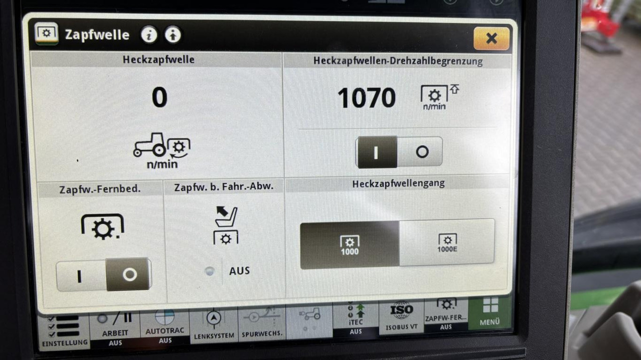 John Deere TRAKTOR 8R370 - Трактор: фото 5 John Deere TRAKTOR 8R370 - Трактор: фото 5