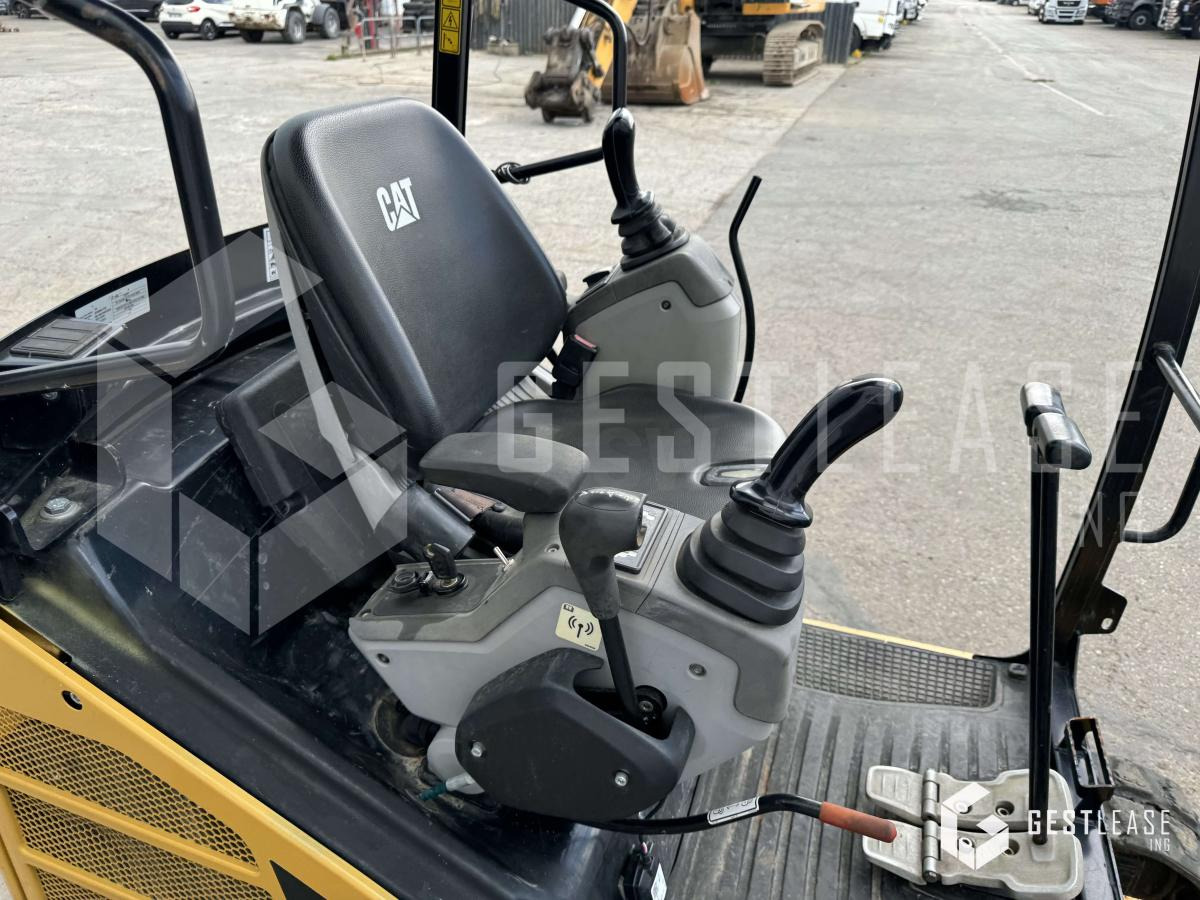 Мини-экскаватор Caterpillar 301.7D: фото 8 Мини-экскаватор Caterpillar 301.7D: фото 8