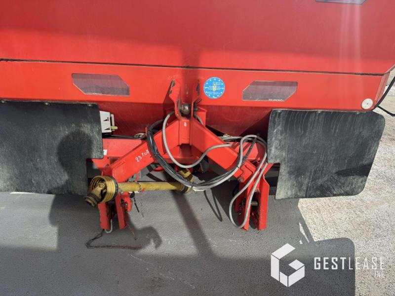 Kuhn AXIS 40.1 W - Разбрасыватель удобрений: фото 5 Kuhn AXIS 40.1 W - Разбрасыватель удобрений: фото 5