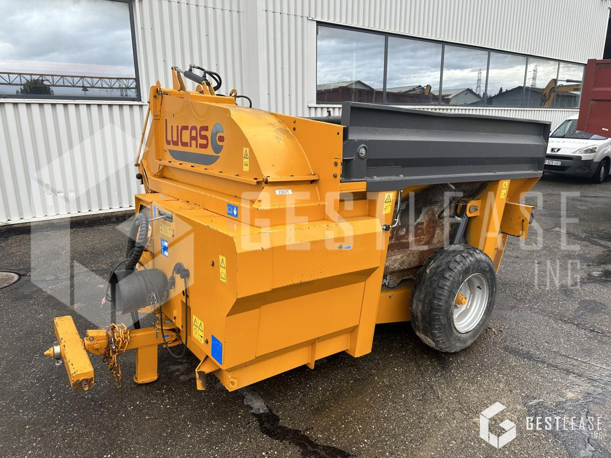 Lucas G Castor G 45 - Измельчитель соломы: фото 1 Lucas G Castor G 45 - Измельчитель соломы: фото 1