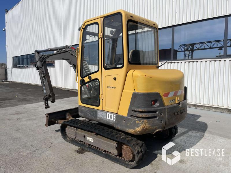 Volvo EC35 - Мини-экскаватор: фото 2 Volvo EC35 - Мини-экскаватор: фото 2