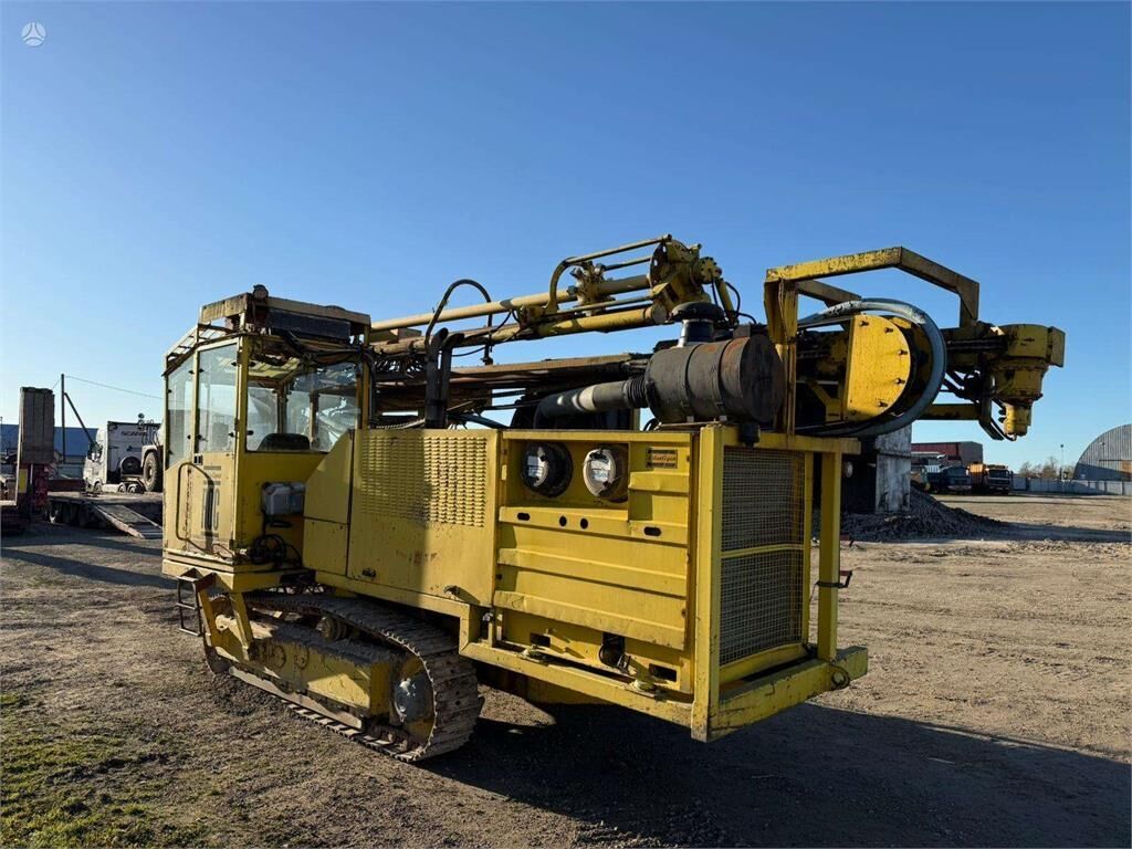 Atlas Copco ROC 860 HC , drill Atlas Copco ROC 860 HC , drill - Буровая машина: фото 3 Atlas Copco ROC 860 HC , drill Atlas Copco ROC 860 HC , drill - Буровая машина: фото 3