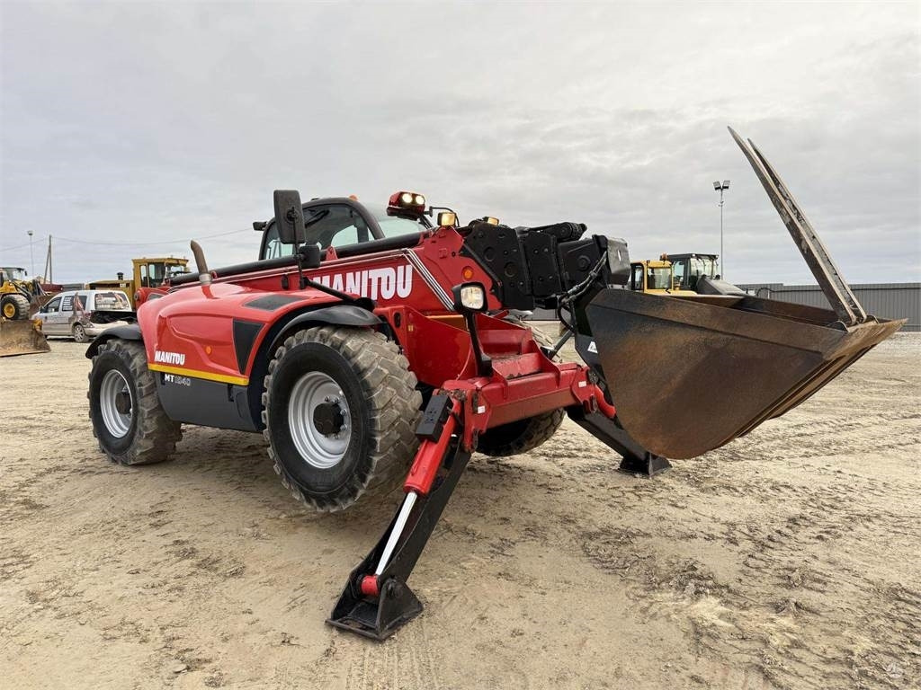 Manitou MT 1840 bucket + forks - Телескопический погрузчик: фото 5 Manitou MT 1840 bucket + forks - Телескопический погрузчик: фото 5