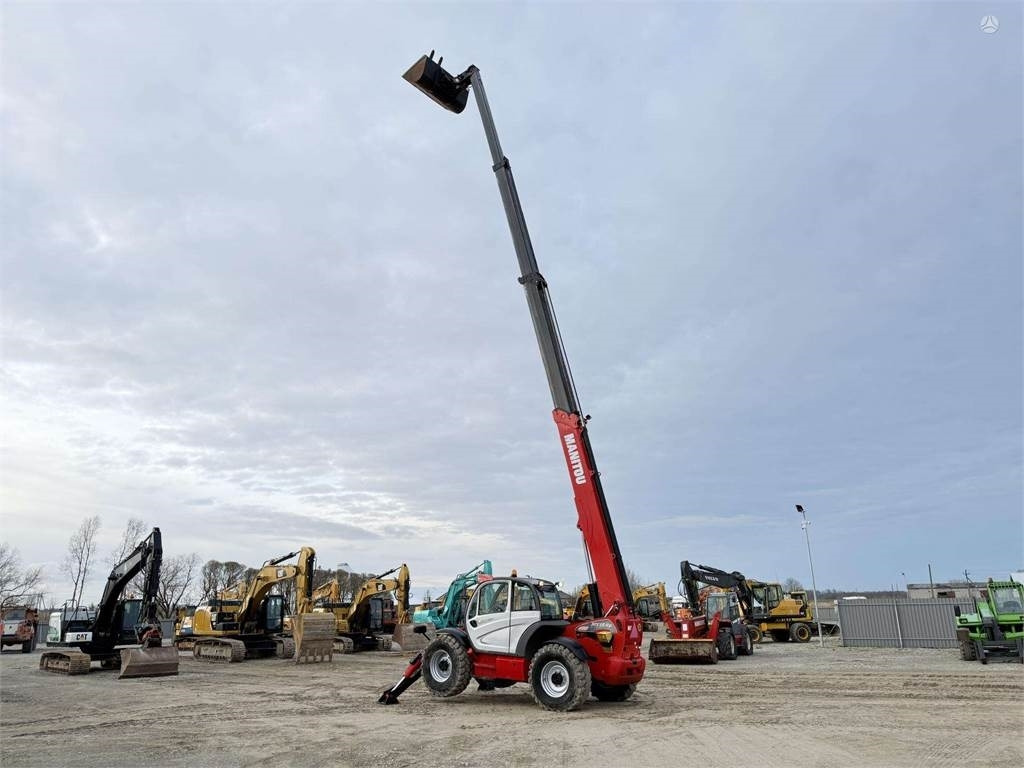 Manitou MT 1840 bucket + forks - Телескопический погрузчик: фото 4 Manitou MT 1840 bucket + forks - Телескопический погрузчик: фото 4