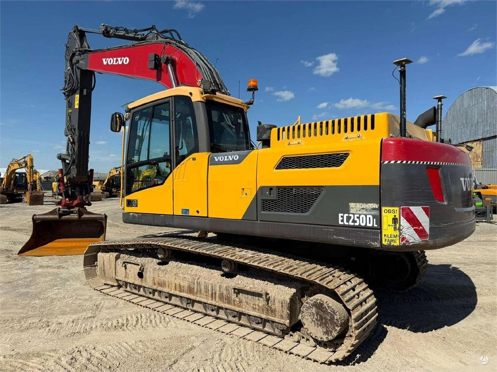 Volvo EC 250 DL 3D LEICA + ROTOTILT - Гусеничный экскаватор: фото 3 Volvo EC 250 DL 3D LEICA + ROTOTILT - Гусеничный экскаватор: фото 3