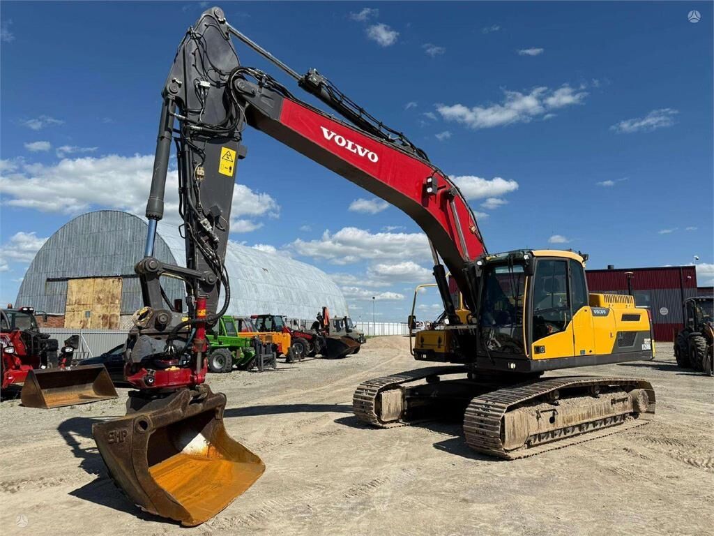 Volvo EC 250 DL 3D TOPCON + ROTOTILT - Гусеничный экскаватор: фото 1 Volvo EC 250 DL 3D TOPCON + ROTOTILT - Гусеничный экскаватор: фото 1