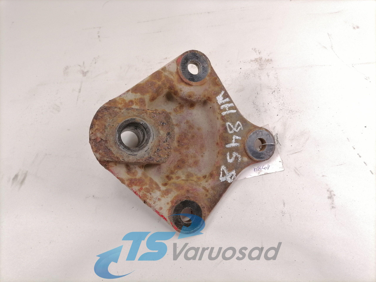 MAN Bracket 81417203117 - Рама/ Шасси для Грузовиков: фото 2 MAN Bracket 81417203117 - Рама/ Шасси для Грузовиков: фото 2