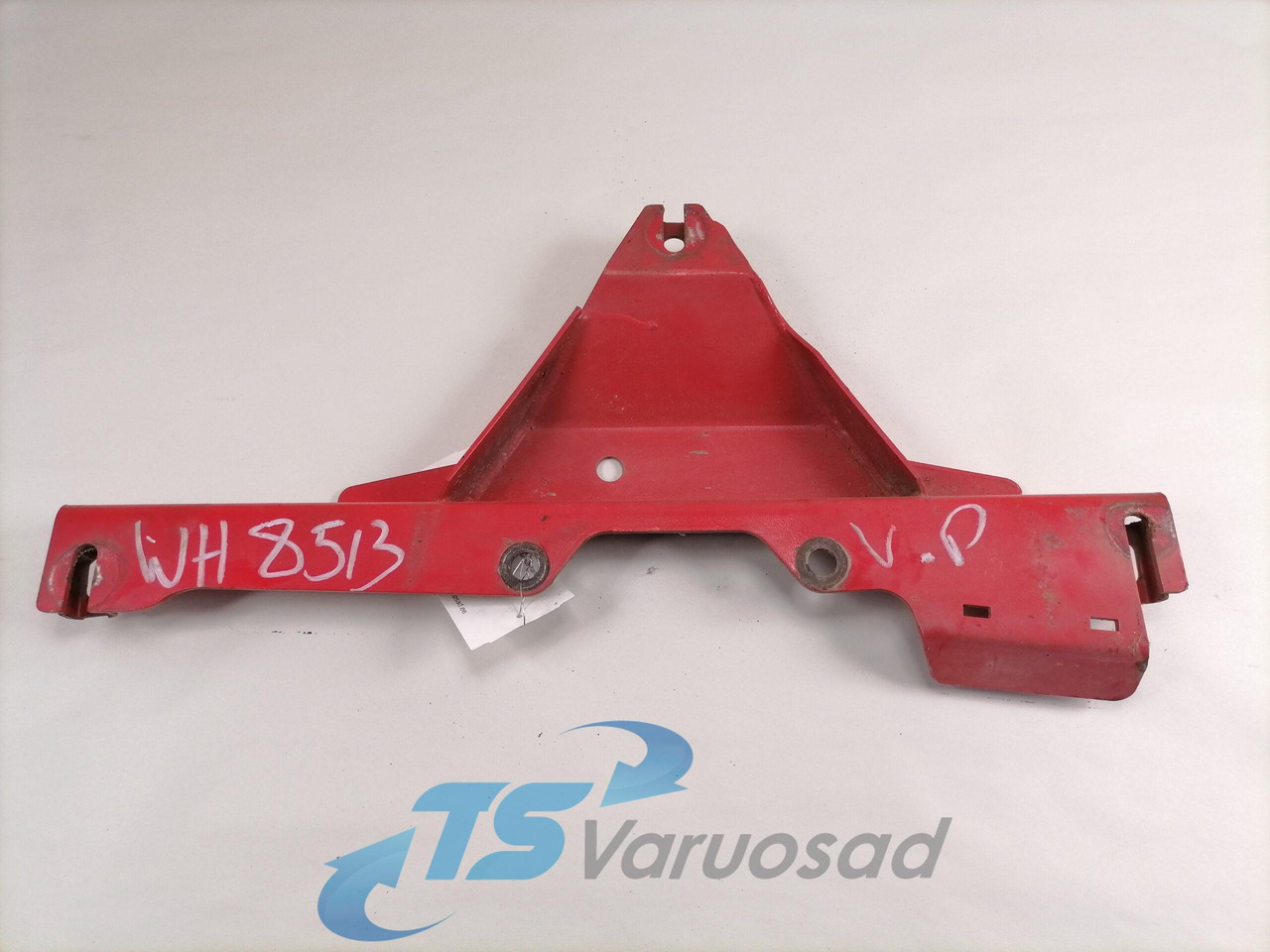 MAN Bummmmper bracket 81416105485 - Бампер для Грузовиков: фото 2 MAN Bummmmper bracket 81416105485 - Бампер для Грузовиков: фото 2