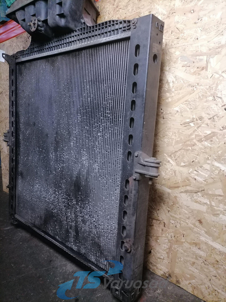 MAN Cooling radiator 81061016477 - Радиатор для Грузовиков: фото 5 MAN Cooling radiator 81061016477 - Радиатор для Грузовиков: фото 5