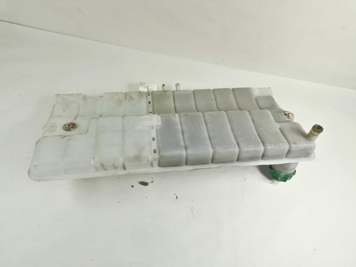 MAN Expansion tank 81061026203 - Универсальная запчасть для Грузовиков: фото 3 MAN Expansion tank 81061026203 - Универсальная запчасть для Грузовиков: фото 3