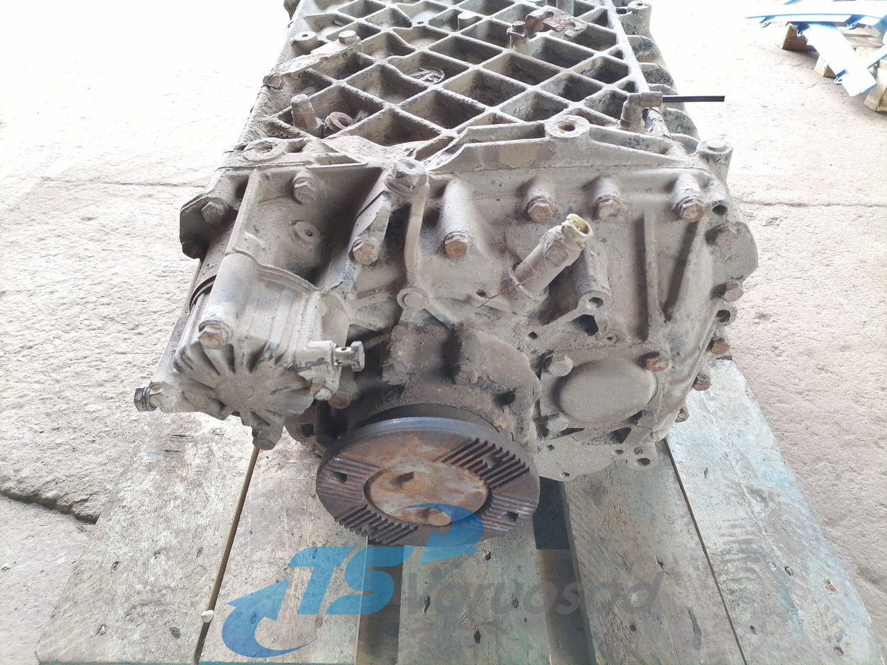 MAN Gearbox 81320046016 - Коробка передач и запчасти для Грузовиков: фото 3 MAN Gearbox 81320046016 - Коробка передач и запчасти для Грузовиков: фото 3