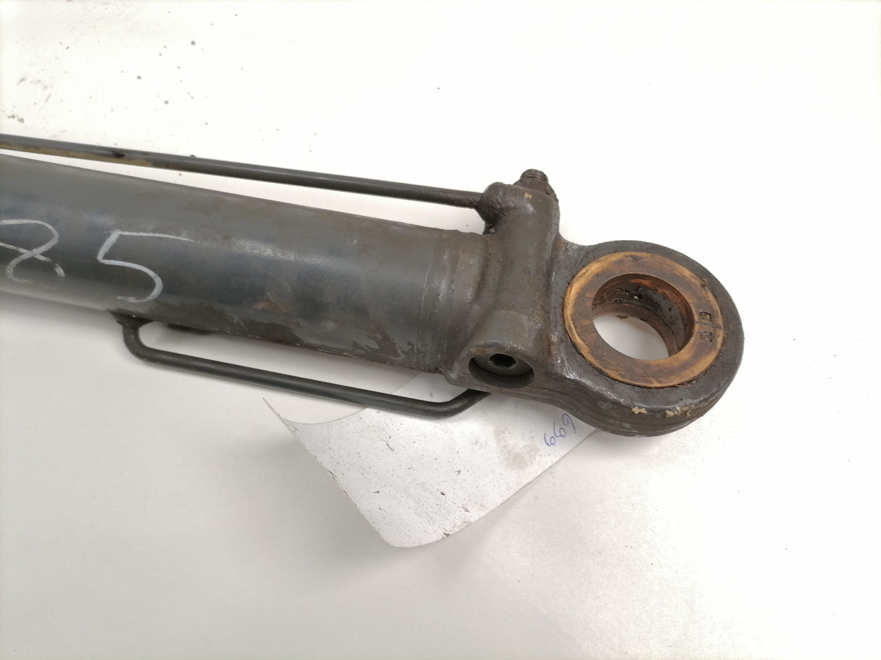 Mercedes-Benz Cab tilting cylinder 0035530205 - Подвеска кабины для Грузовиков: фото 2 Mercedes-Benz Cab tilting cylinder 0035530205 - Подвеска кабины для Грузовиков: фото 2