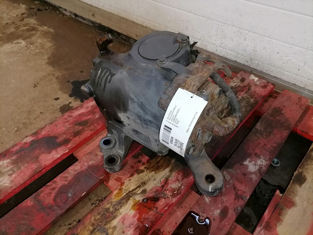 Mercedes-Benz Steering box A9604603500 - Рулевой механизм для Грузовиков: фото 1 Mercedes-Benz Steering box A9604603500 - Рулевой механизм для Грузовиков: фото 1