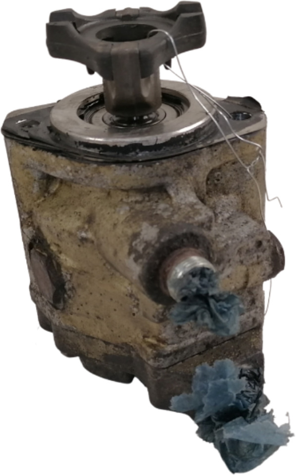 Mercedes-Benz Steering hydraulic pump A9604600280 - Насос гидроусилителя для Грузовиков: фото 1 Mercedes-Benz Steering hydraulic pump A9604600280 - Насос гидроусилителя для Грузовиков: фото 1