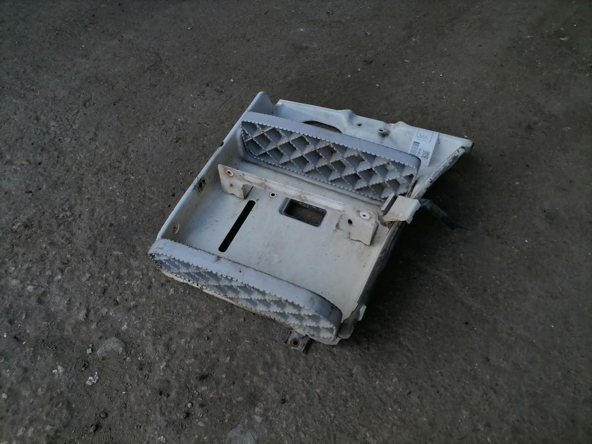 Scania Astmelaua u-plekk, vasak 1854227 - Боковая подножка для Грузовиков: фото 3 Scania Astmelaua u-plekk, vasak 1854227 - Боковая подножка для Грузовиков: фото 3