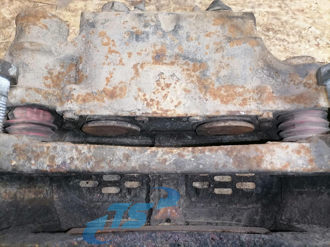 Scania Brake caliper 1744249 - Детали тормозной системы для Грузовиков: фото 2 Scania Brake caliper 1744249 - Детали тормозной системы для Грузовиков: фото 2