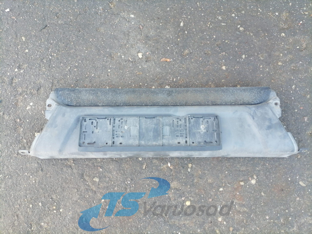 Scania Bumper cover 1865181 - Угол бампера для Грузовиков: фото 1 Scania Bumper cover 1865181 - Угол бампера для Грузовиков: фото 1