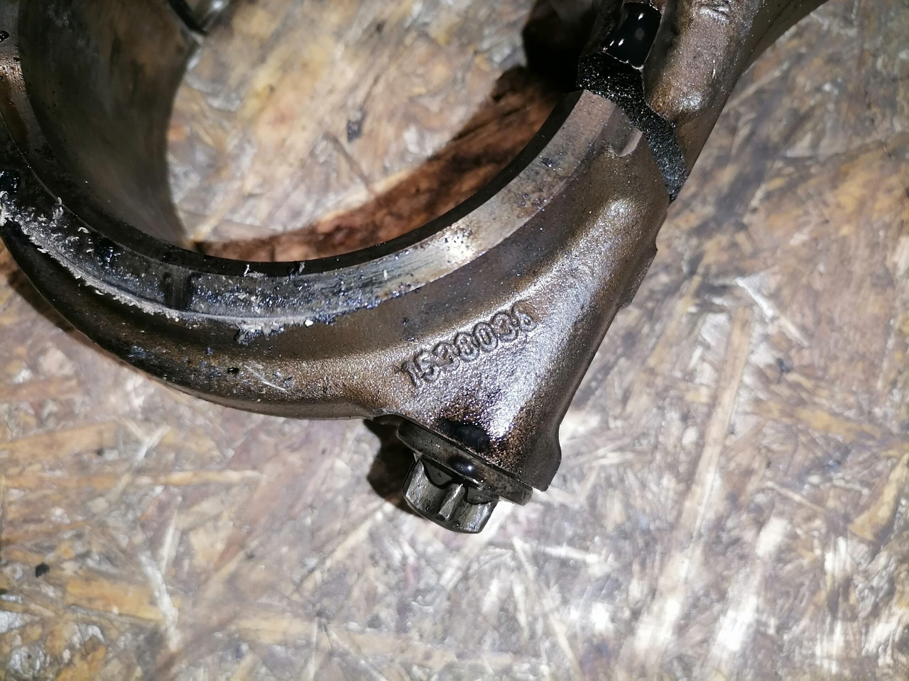 Scania Connecting rod + piston 1798596 - Поршень/ Кольцо/ Втулка для Грузовиков: фото 3 Scania Connecting rod + piston 1798596 - Поршень/ Кольцо/ Втулка для Грузовиков: фото 3