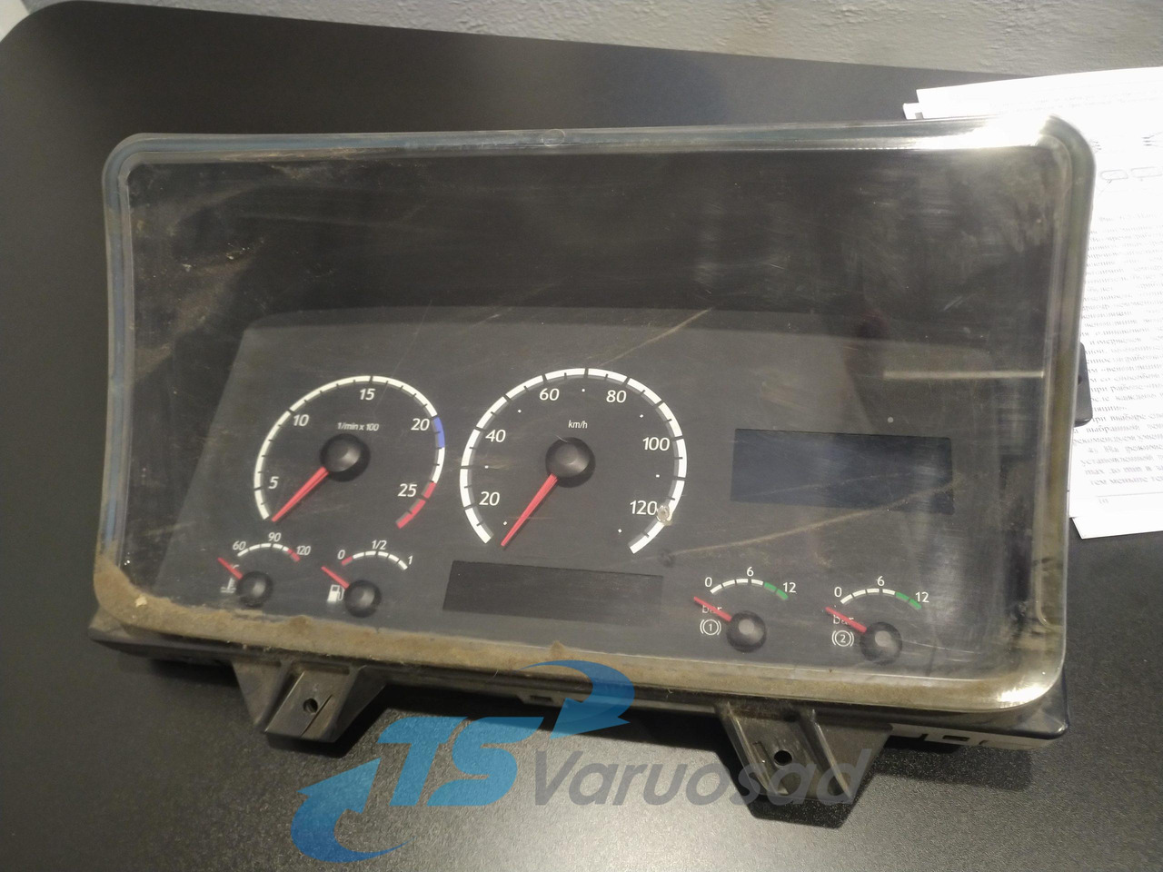 Scania Dashboard 1545993 - Приборная панель для Грузовиков: фото 1 Scania Dashboard 1545993 - Приборная панель для Грузовиков: фото 1