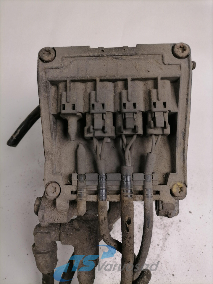 Scania EBS brake valve 1499799 - Тормозной клапан для Грузовиков: фото 4 Scania EBS brake valve 1499799 - Тормозной клапан для Грузовиков: фото 4