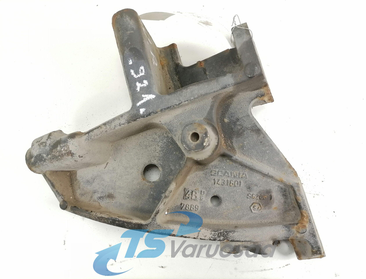 Scania Front bumper carrier 1431601 - Бампер для Грузовиков: фото 3 Scania Front bumper carrier 1431601 - Бампер для Грузовиков: фото 3
