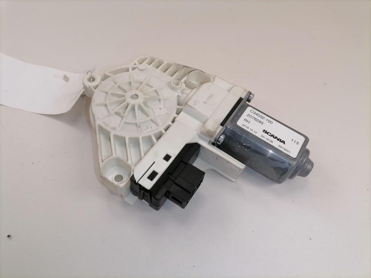 Scania Glass lift 2076265 - Стекло и запчасти для Грузовиков: фото 2 Scania Glass lift 2076265 - Стекло и запчасти для Грузовиков: фото 2