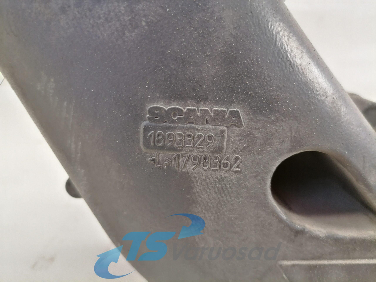 Scania Intake mainfold 1893329 - Впускной коллектор для Грузовиков: фото 4 Scania Intake mainfold 1893329 - Впускной коллектор для Грузовиков: фото 4