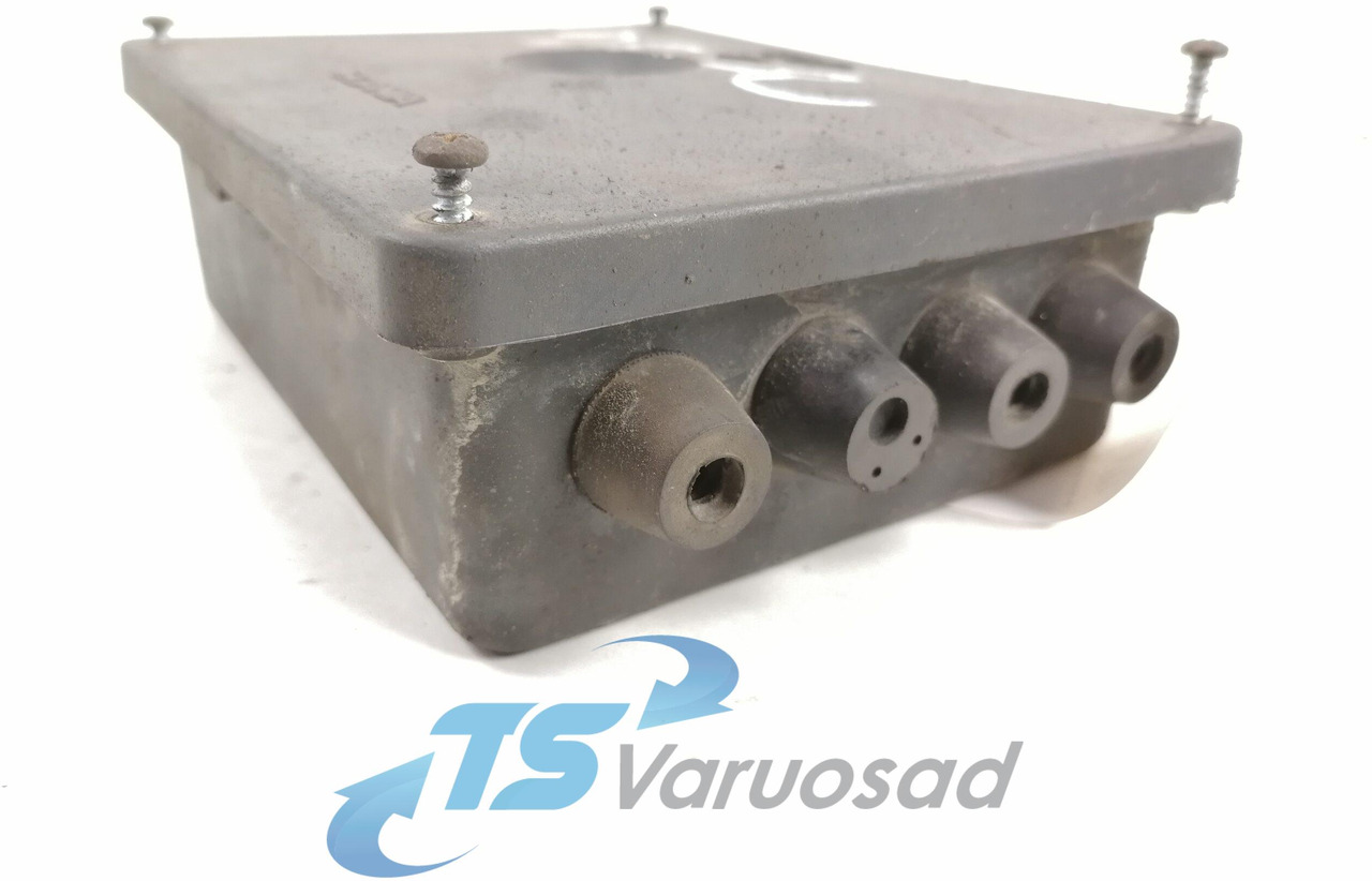 Scania Juhtmestiku harukarp 1350847 - Предохранитель для Грузовиков: фото 3 Scania Juhtmestiku harukarp 1350847 - Предохранитель для Грузовиков: фото 3