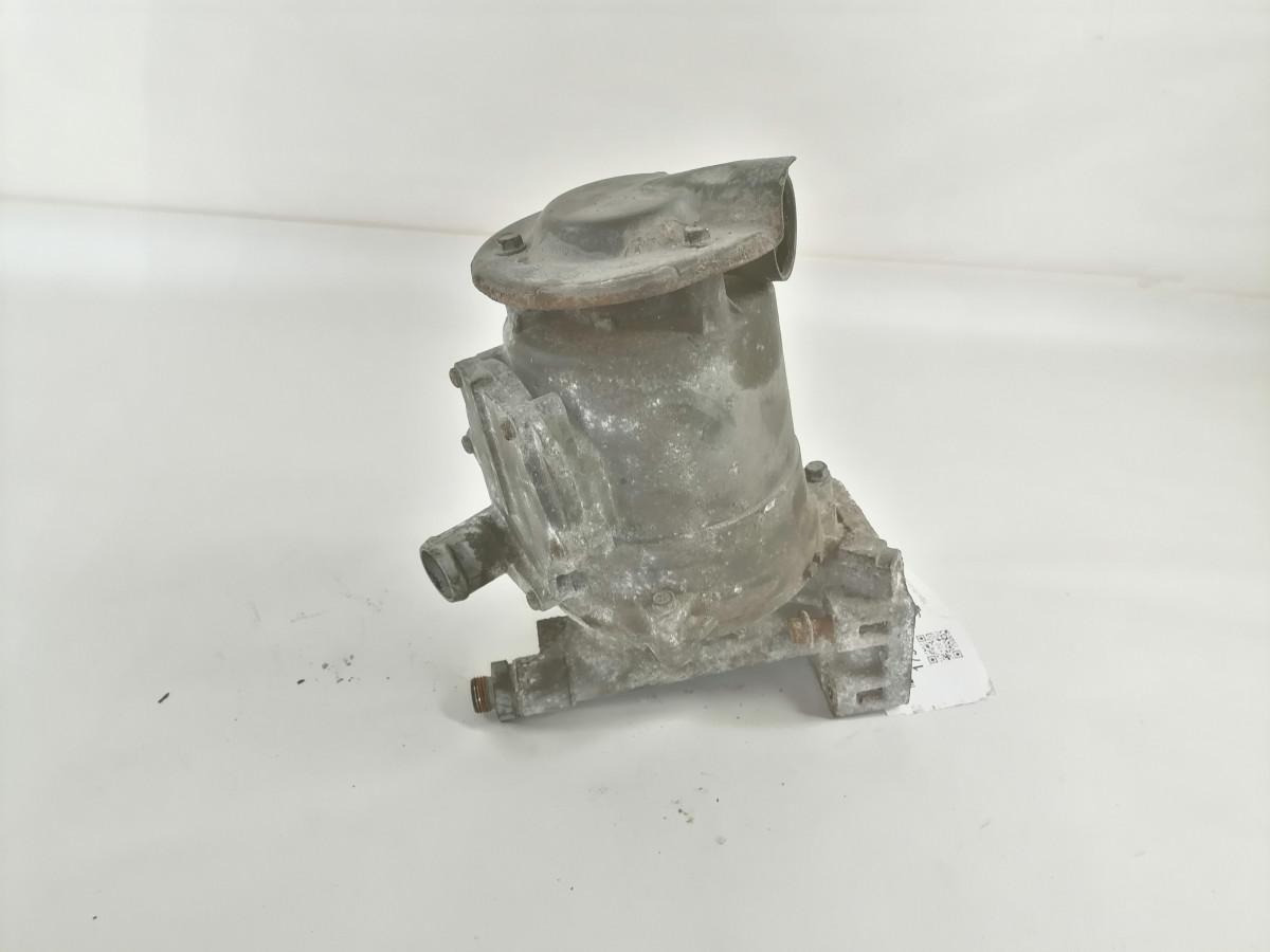 Scania Karterituulutuse õliaurude separaator 2733439 - Картер для Грузовиков: фото 3 Scania Karterituulutuse õliaurude separaator 2733439 - Картер для Грузовиков: фото 3
