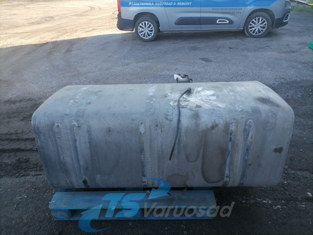 Scania Kütusepaak 700L 1423691 - Топливный бак для Грузовиков: фото 2 Scania Kütusepaak 700L 1423691 - Топливный бак для Грузовиков: фото 2