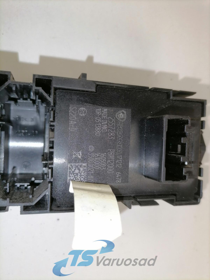 Scania Lülitite moodul 2557283 - Кабина для Грузовиков: фото 4 Scania Lülitite moodul 2557283 - Кабина для Грузовиков: фото 4