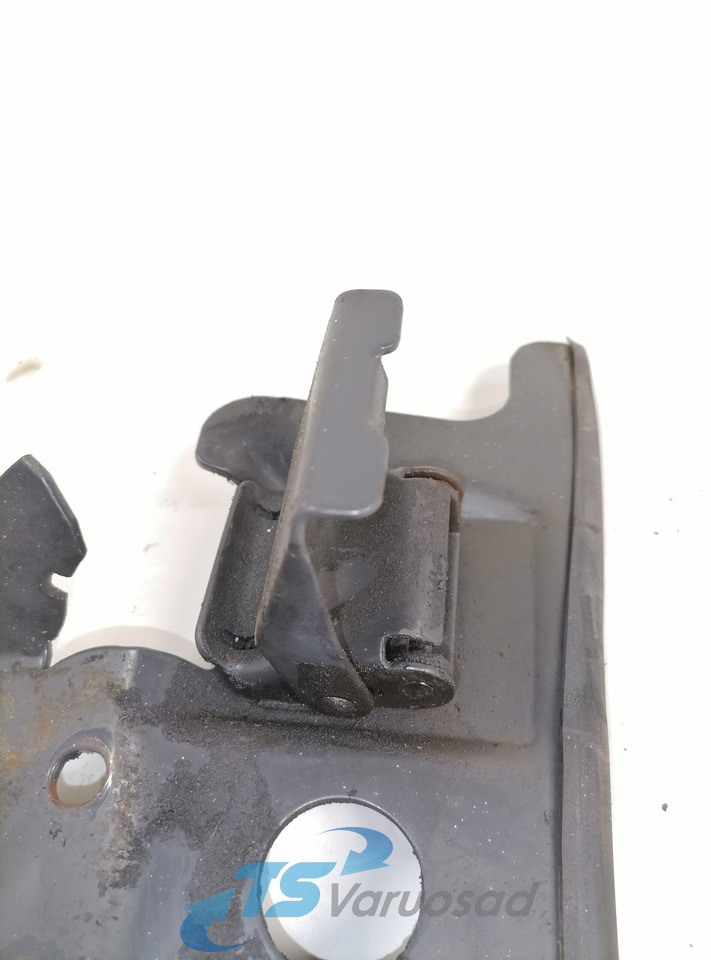 Scania Mudguard bracket 1723176 - Универсальная запчасть для Грузовиков: фото 4 Scania Mudguard bracket 1723176 - Универсальная запчасть для Грузовиков: фото 4