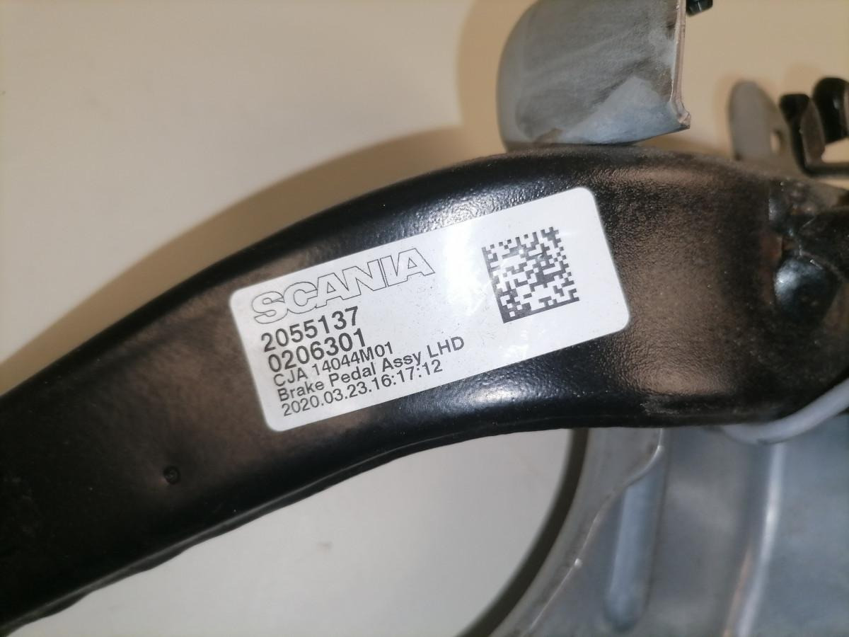 Scania Piduripedaal 2055137 - Подготовка топлива для Грузовиков: фото 2 Scania Piduripedaal 2055137 - Подготовка топлива для Грузовиков: фото 2