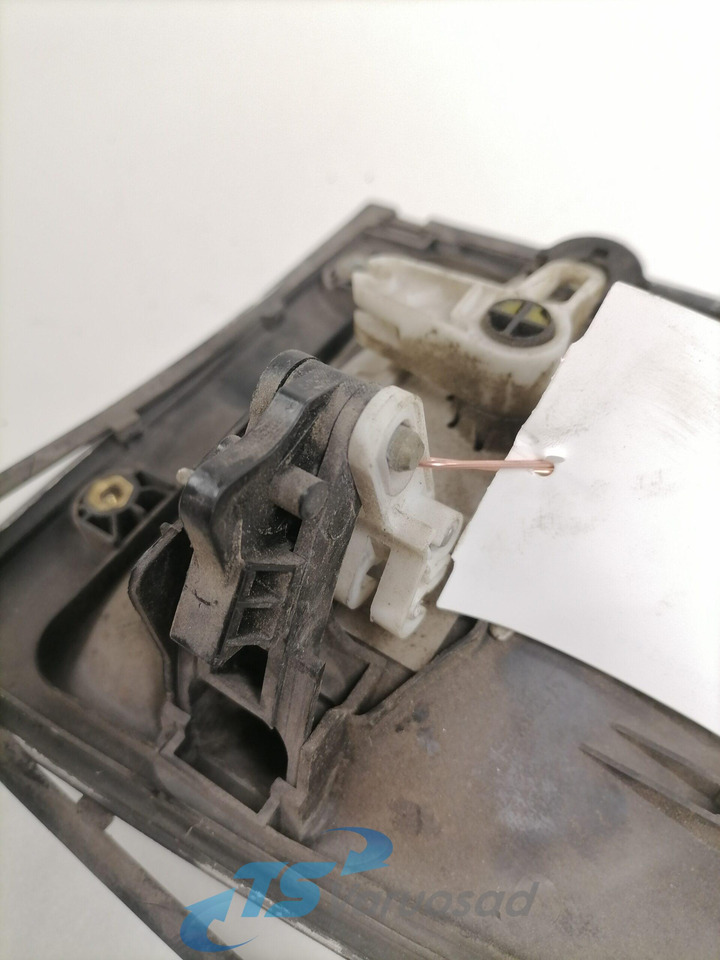 Scania Scania door handle, exterior right 1544331 - Дверь и запчасти для Грузовиков: фото 3 Scania Scania door handle, exterior right 1544331 - Дверь и запчасти для Грузовиков: фото 3