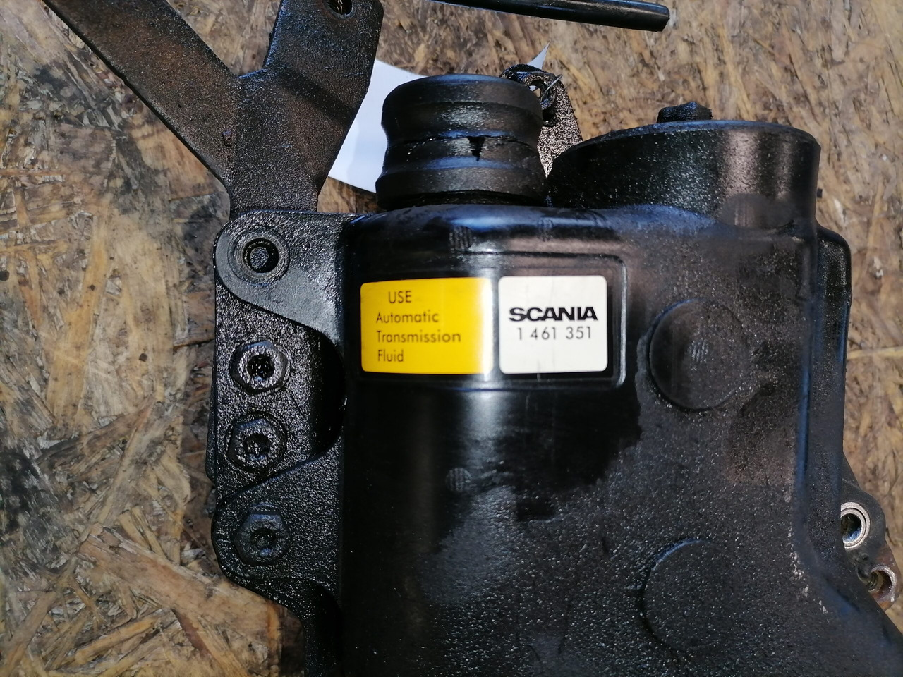 Scania Scania steering oil tank 1461351 - Шланг рулевого управления для Грузовиков: фото 4 Scania Scania steering oil tank 1461351 - Шланг рулевого управления для Грузовиков: фото 4