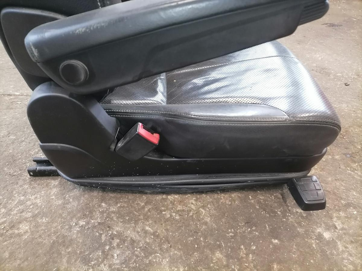 Scania Seat 2601037 - Сиденье для Грузовиков: фото 4 Scania Seat 2601037 - Сиденье для Грузовиков: фото 4