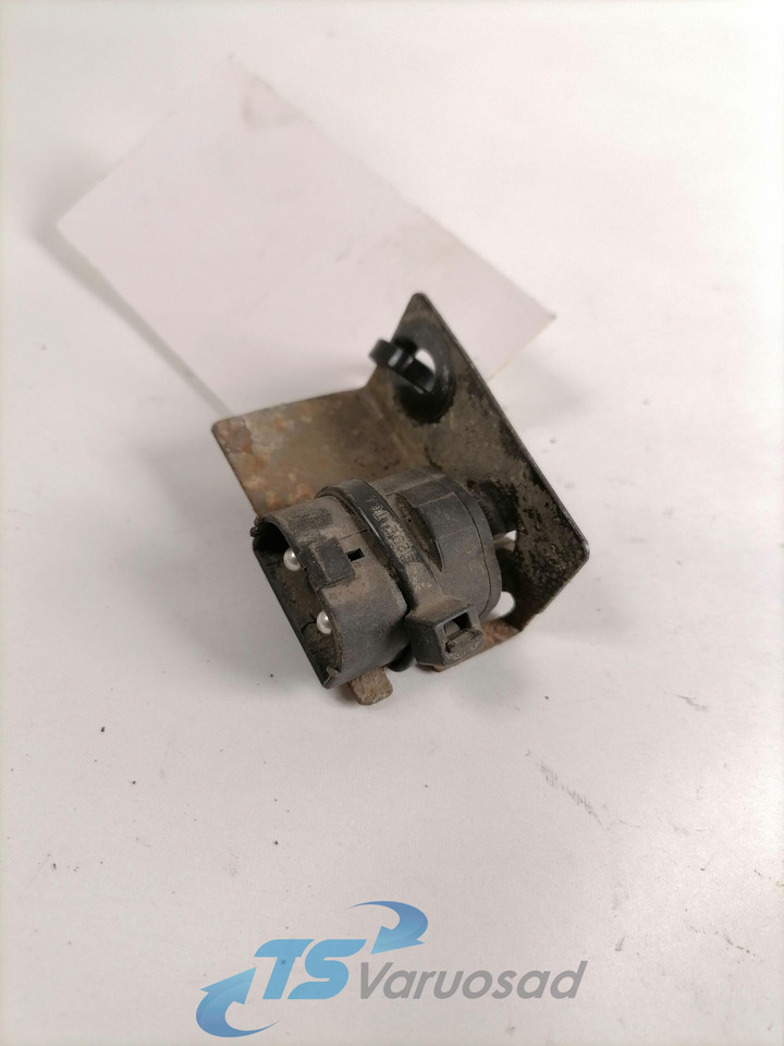 Scania Sensor, temperatur 1100799 - Сенсор для Грузовиков: фото 1 Scania Sensor, temperatur 1100799 - Сенсор для Грузовиков: фото 1