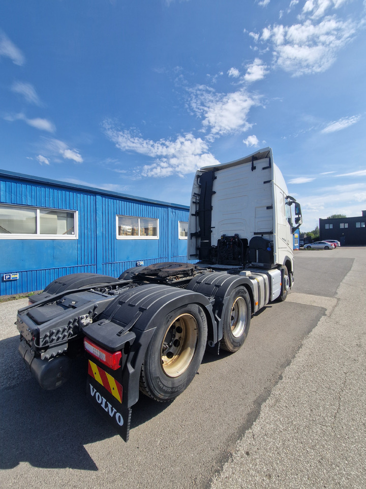 VOLVO FH full air + retarder - Тягач: фото 4 VOLVO FH full air + retarder - Тягач: фото 4