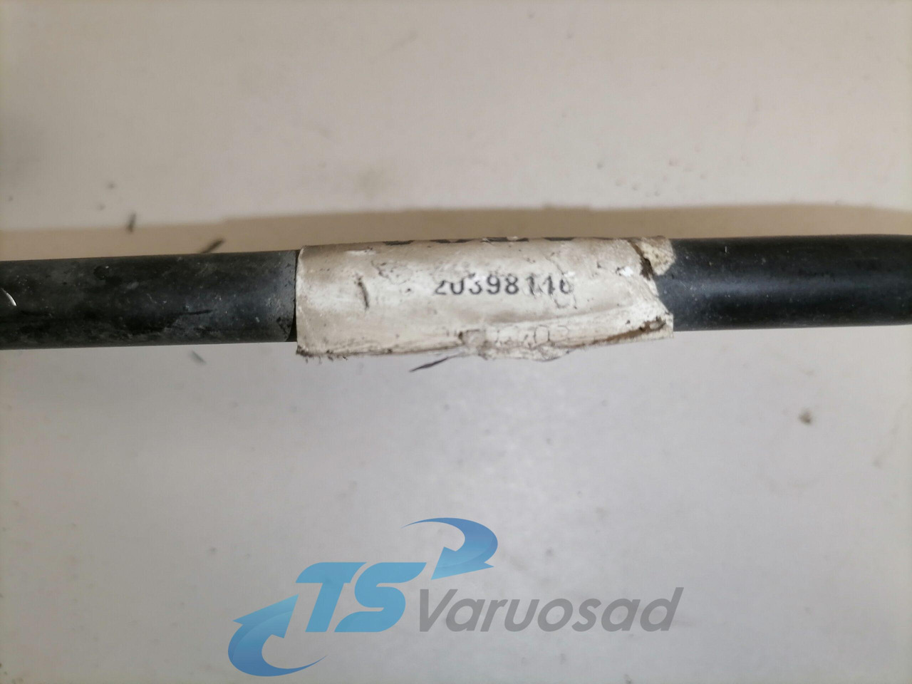 Volvo A/C pipe 20398146 - Отопление/ Вентиляция для Грузовиков: фото 2 Volvo A/C pipe 20398146 - Отопление/ Вентиляция для Грузовиков: фото 2
