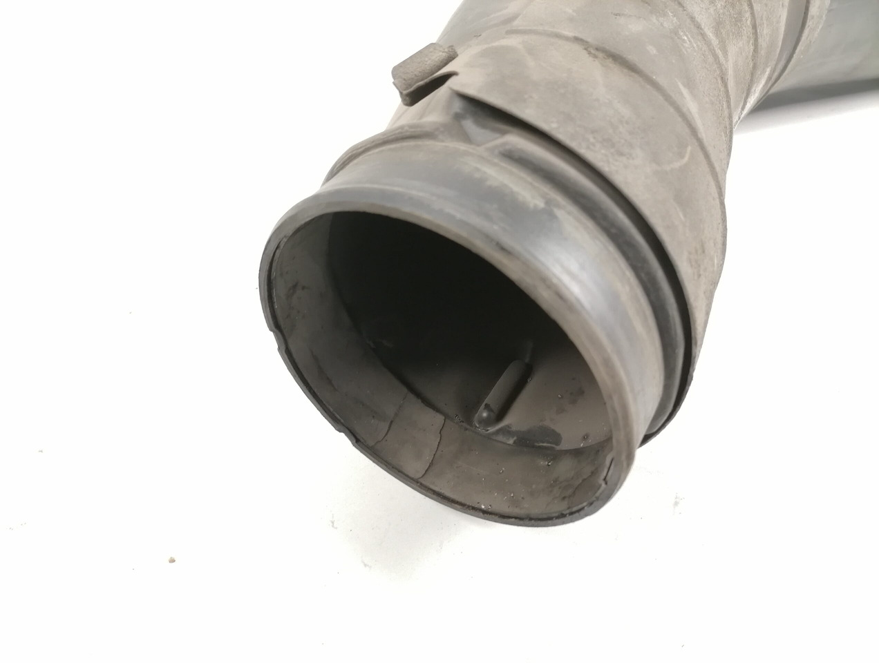 Volvo Air intake 3183830 - Система впуска для Грузовиков: фото 3 Volvo Air intake 3183830 - Система впуска для Грузовиков: фото 3