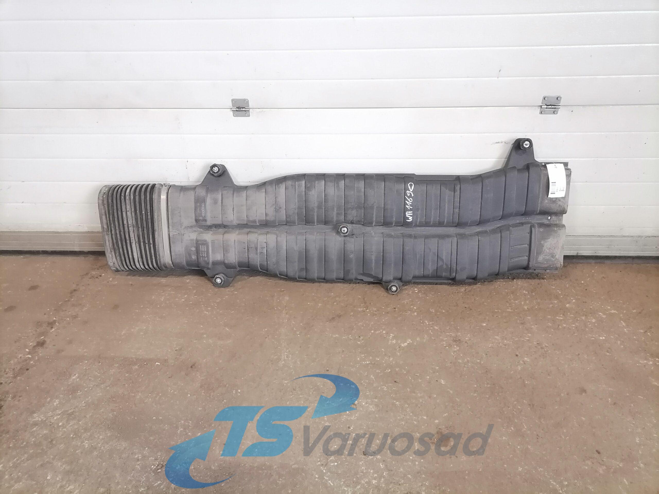 Volvo Air intake 8149274 - Система впуска для Грузовиков: фото 1 Volvo Air intake 8149274 - Система впуска для Грузовиков: фото 1