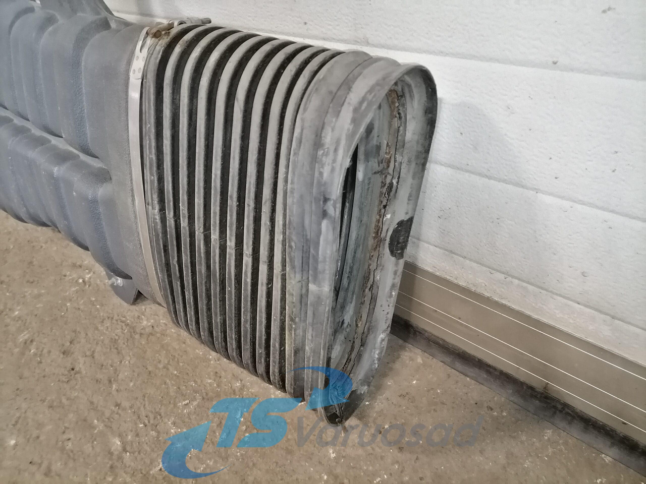 Volvo Air intake 8149274 - Система впуска для Грузовиков: фото 3 Volvo Air intake 8149274 - Система впуска для Грузовиков: фото 3