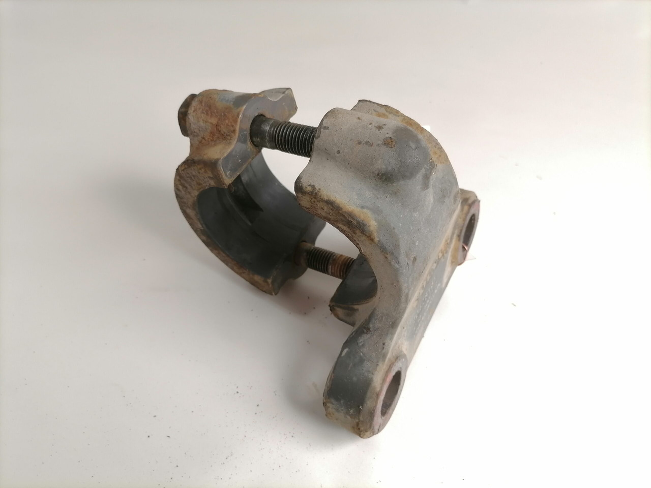 Volvo Anti-roll bar bracket 20428161 - Стабилизатор поперечной устойчивости для Грузовиков: фото 3 Volvo Anti-roll bar bracket 20428161 - Стабилизатор поперечной устойчивости для Грузовиков: фото 3