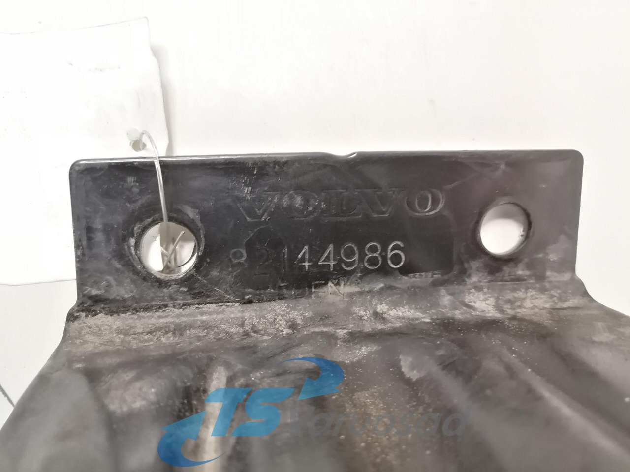 Volvo Astmelaua kandur 82144986 - Боковая подножка для Грузовиков: фото 3 Volvo Astmelaua kandur 82144986 - Боковая подножка для Грузовиков: фото 3