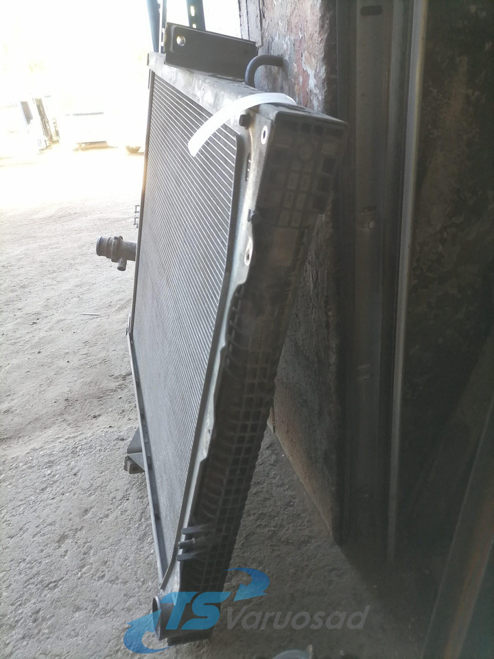 Volvo Cooling radiator 22062259 - Радиатор для Грузовиков: фото 2 Volvo Cooling radiator 22062259 - Радиатор для Грузовиков: фото 2