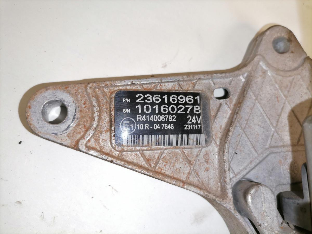 Volvo Engine control switch 23616961 - Глушитель/ Выхлопная система для Грузовиков: фото 4 Volvo Engine control switch 23616961 - Глушитель/ Выхлопная система для Грузовиков: фото 4