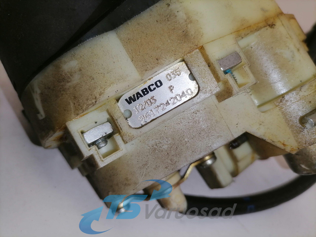 Volvo Handbrake control lever 9617242040 - Универсальная запчасть для Грузовиков: фото 3 Volvo Handbrake control lever 9617242040 - Универсальная запчасть для Грузовиков: фото 3